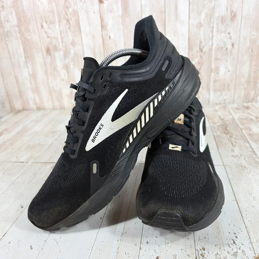Brooks Launch GTS 9 Mens Running Shoes Black White 1103851D010 Size 10